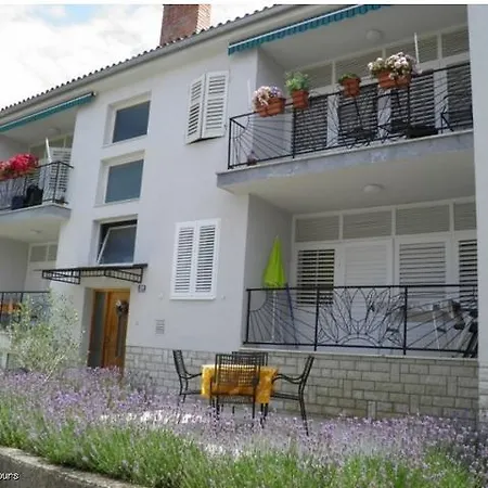 Apartament Jurcan *