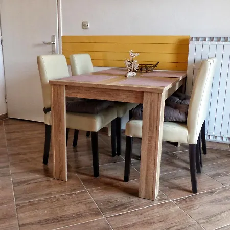 Apartament Jurcan *